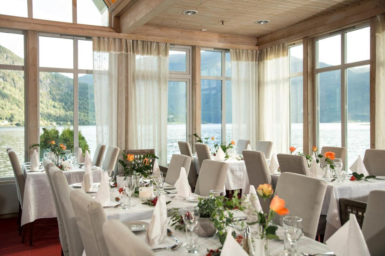Hofslund Fjord Hotel Sogndal Exterior photo